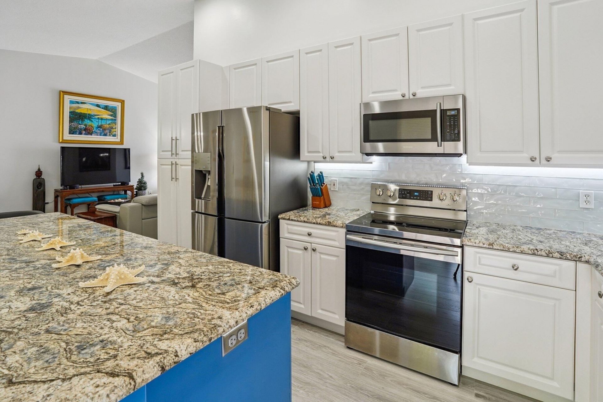 8601 Mangrove, West Palm Beach, FL 33411 Photo