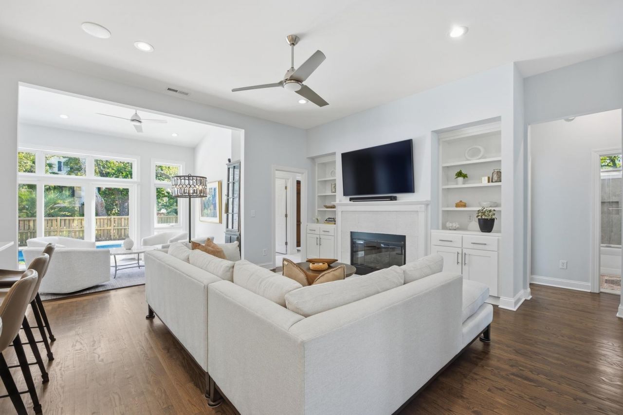 1 Abalone Alley Photo 22