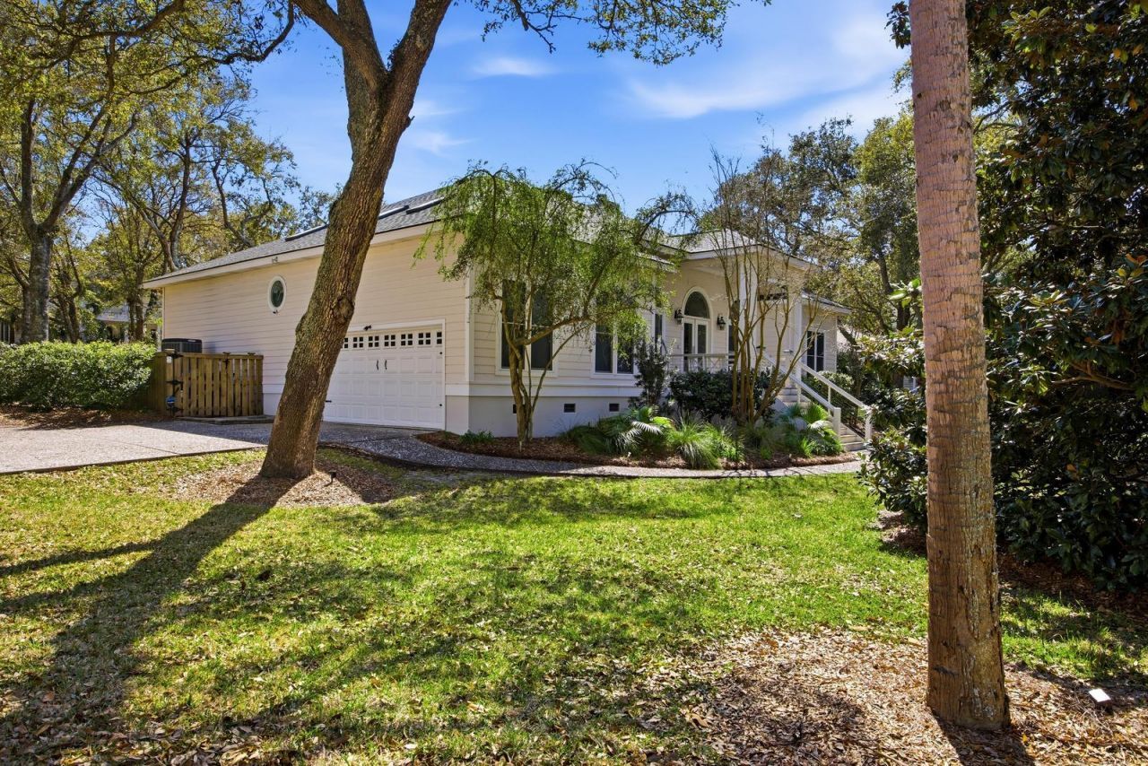 1 Abalone Alley Photo 51