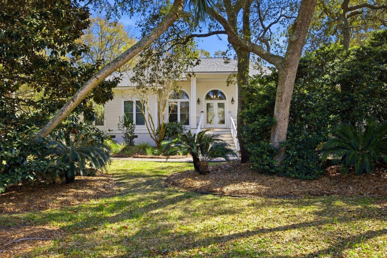 1 Abalone Alley Photo 52