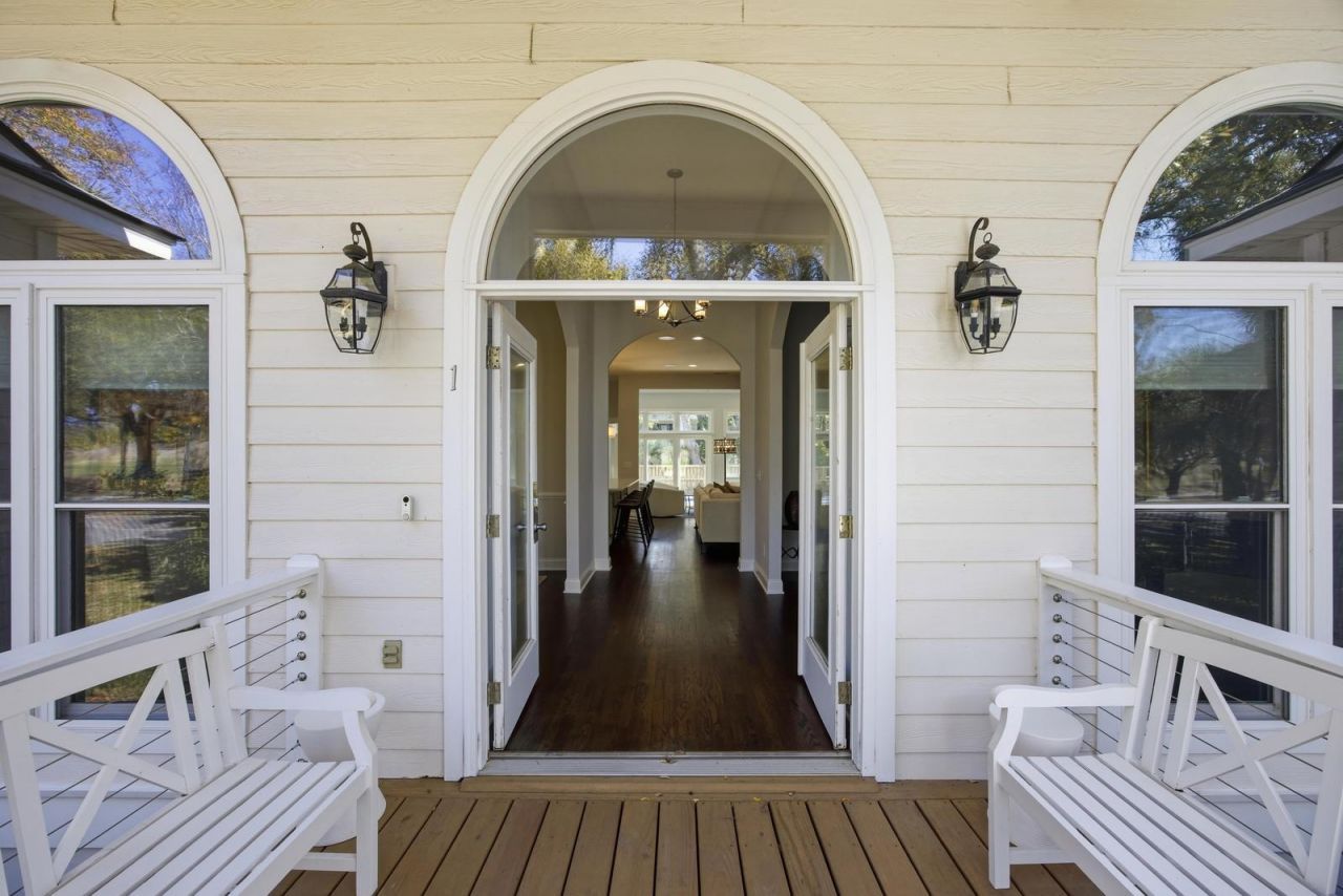 1 Abalone Alley Photo 8