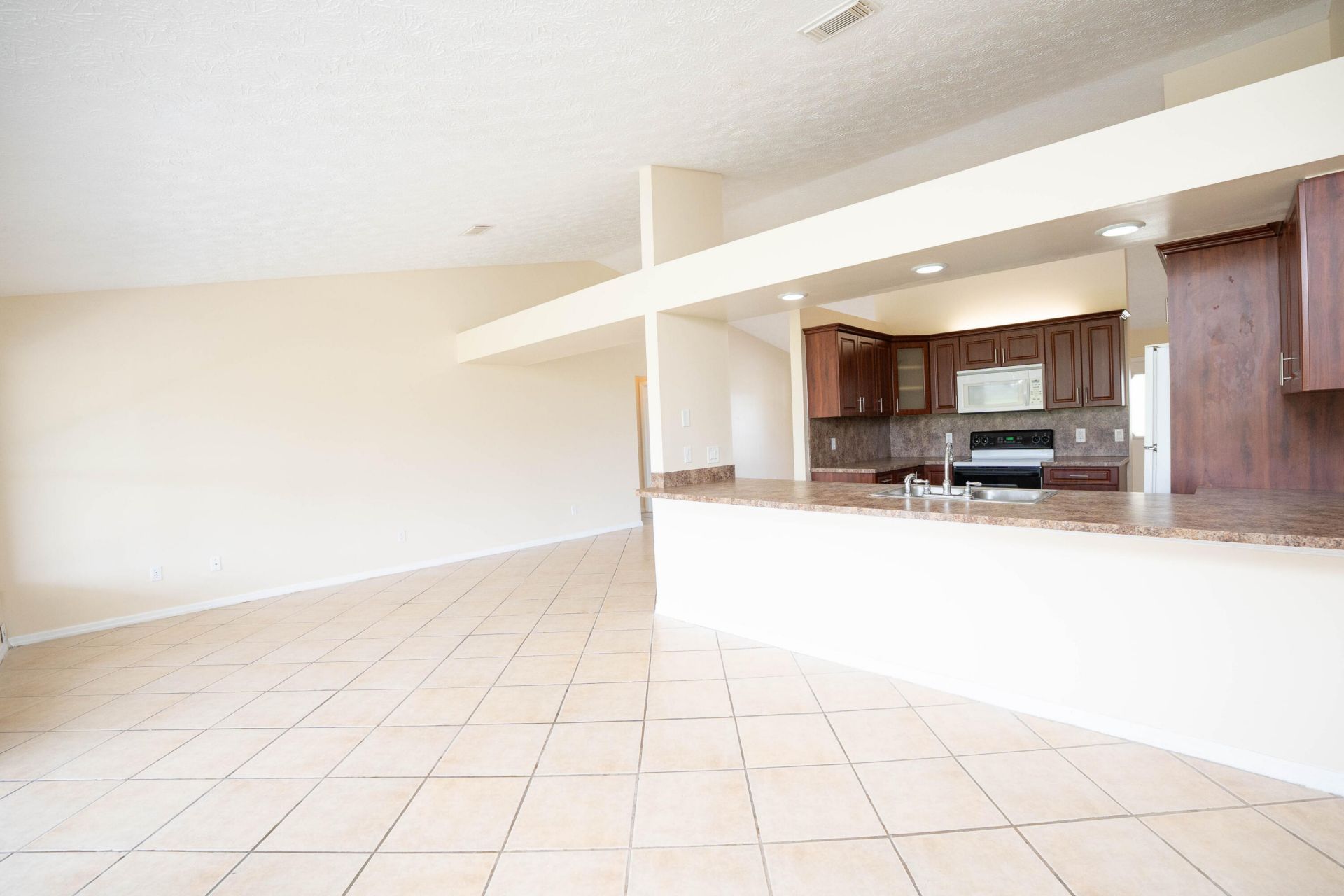 2456 SE Trail Avenue, Port Saint Lucie, FL 34952 Photo