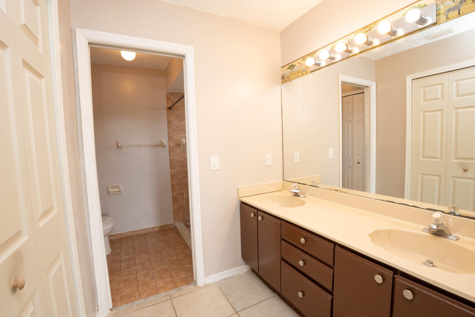 2456 SE Trail Avenue, Port Saint Lucie, FL 34952 Photo