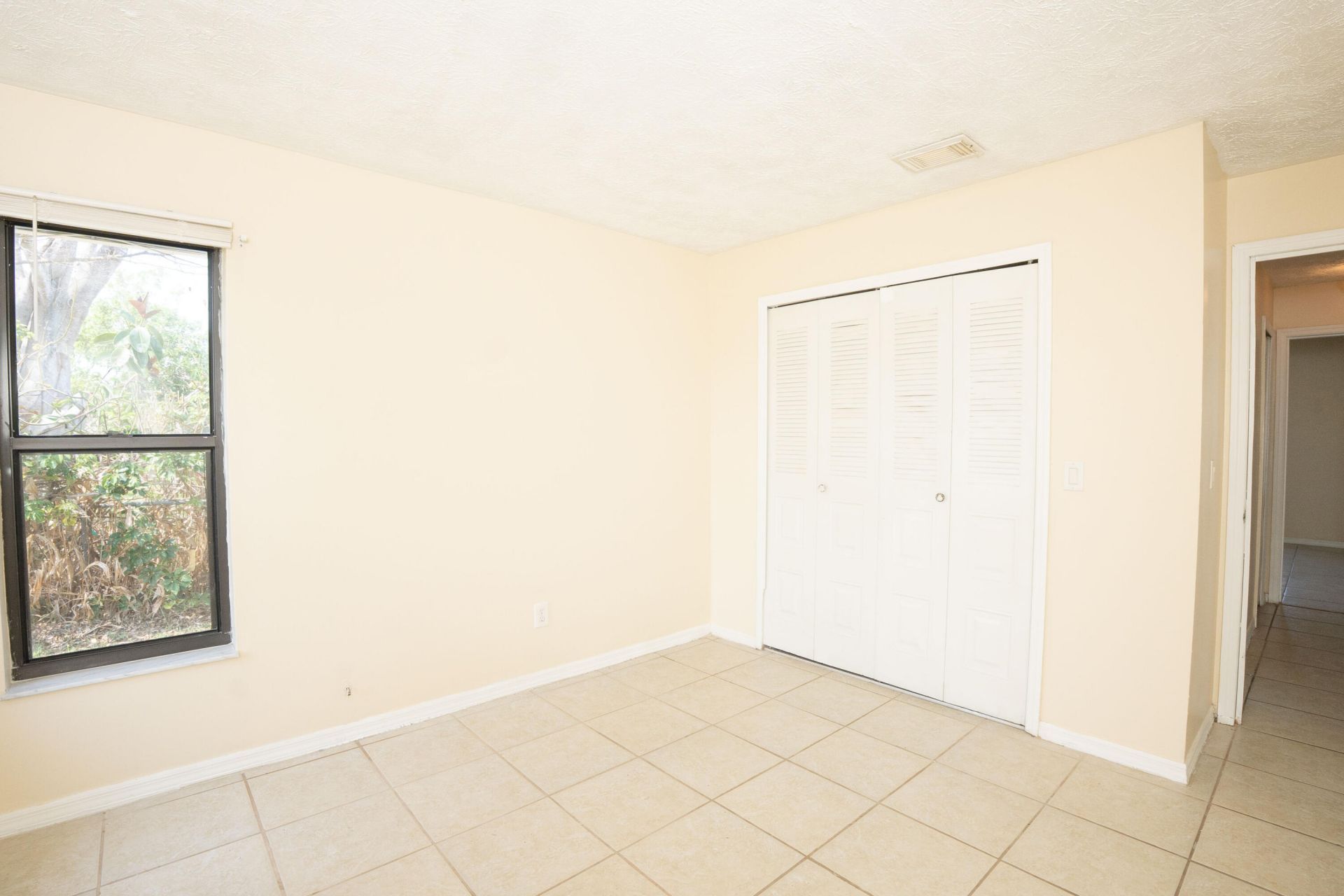 2456 SE Trail Avenue, Port Saint Lucie, FL 34952 Photo