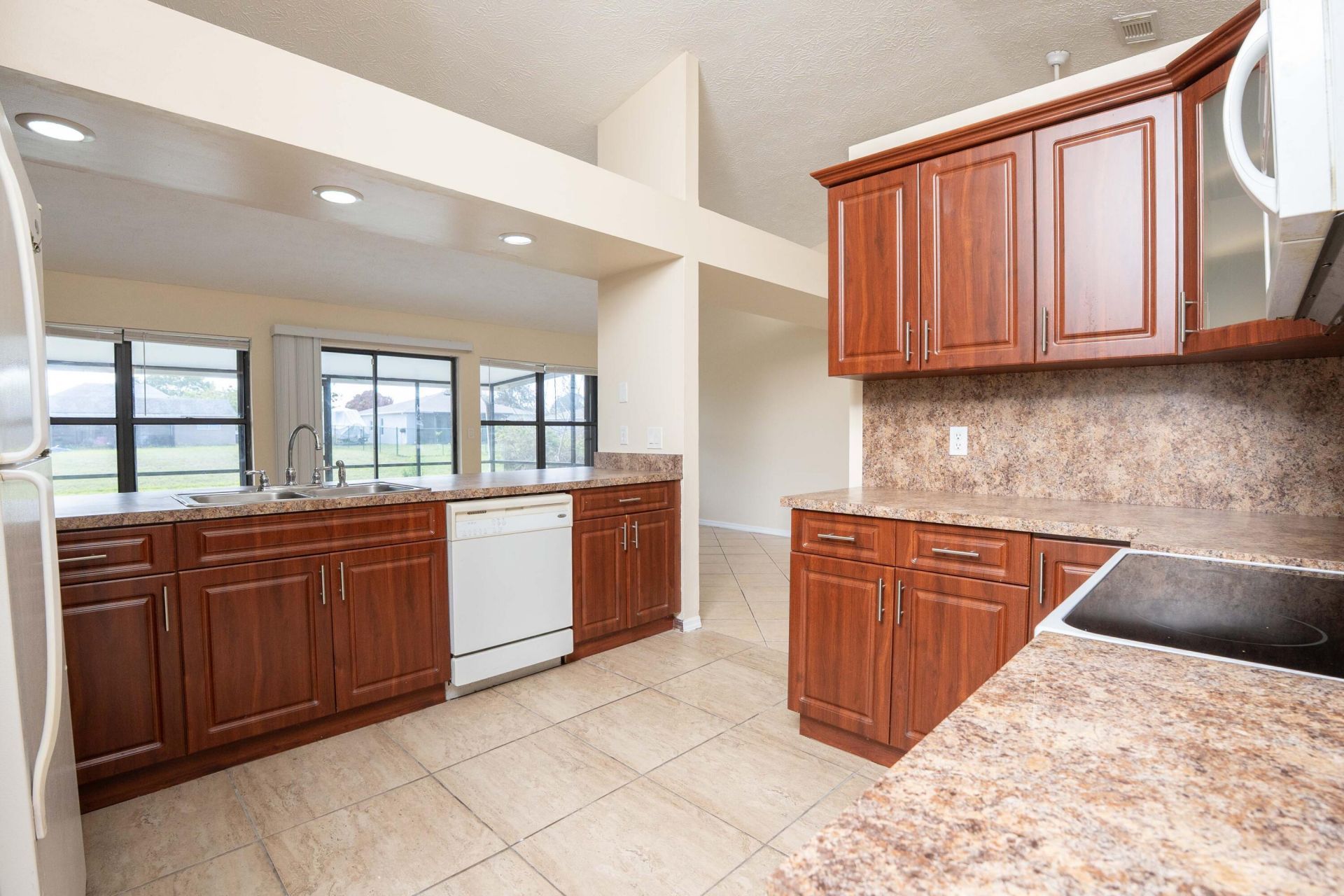 2456 SE Trail Avenue, Port Saint Lucie, FL 34952 Photo