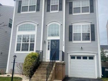 9138 MINEOLA COURT , MANASSAS, VA 20111