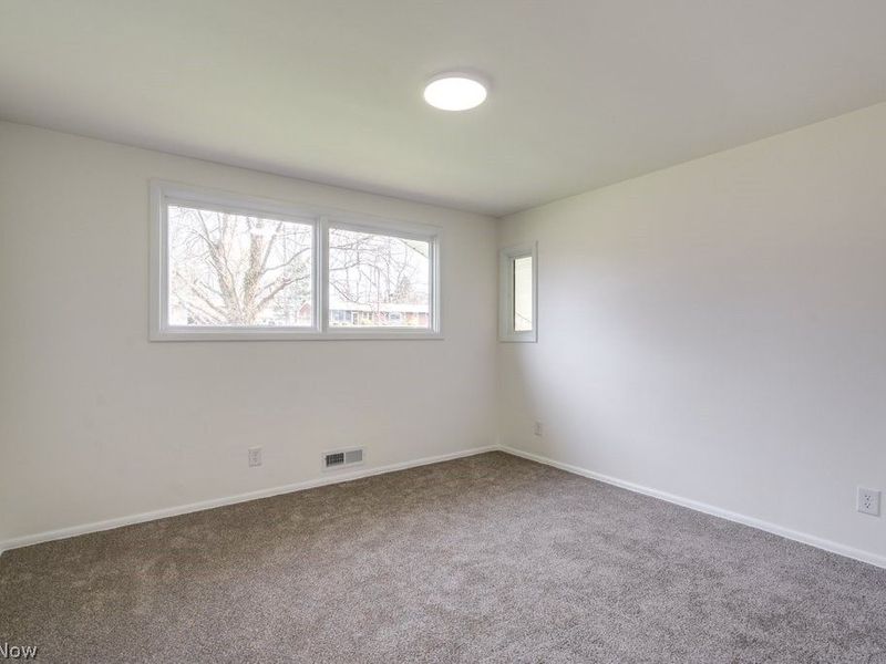 419 Briar Avenue NE, North Canton, OH 44720 Photo 16