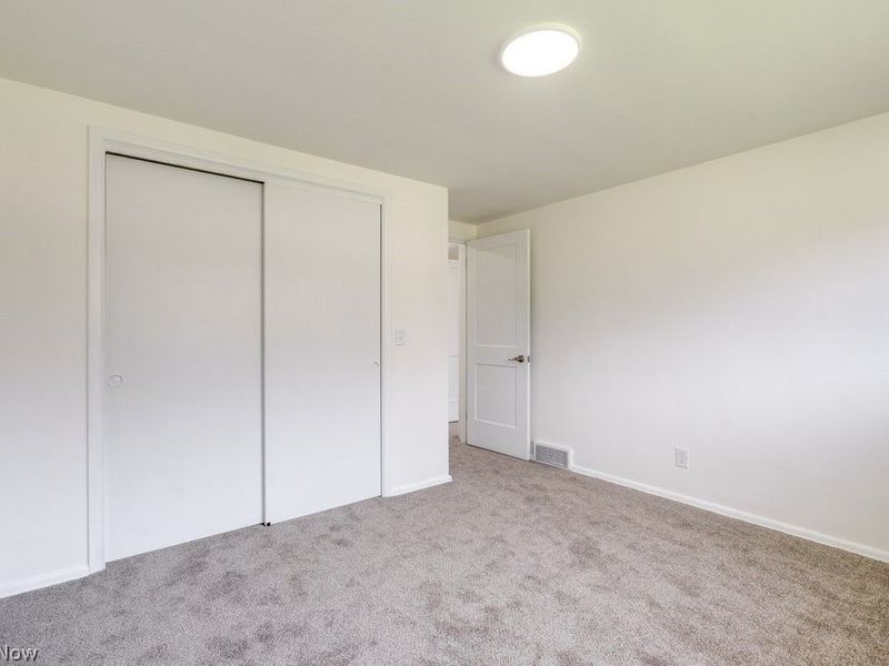 419 Briar Avenue NE, North Canton, OH 44720 Photo 17