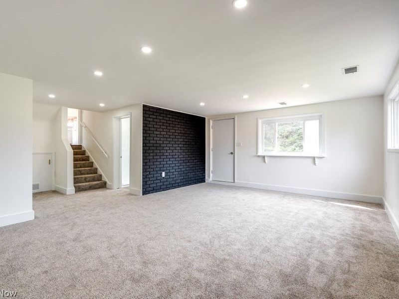 419 Briar Avenue NE, North Canton, OH 44720 Photo 18