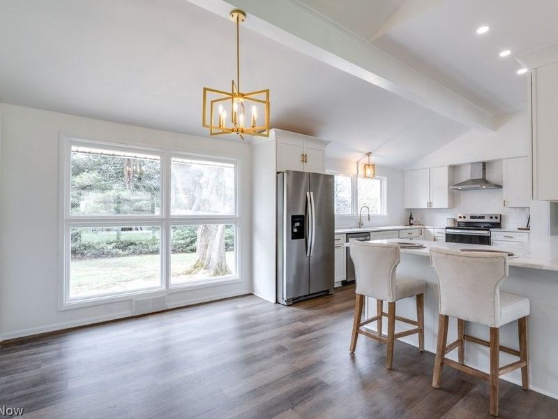 419 Briar Avenue NE, North Canton, OH 44720 Photo 5