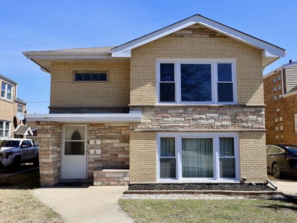 9721 S Albany Avenue, Unit 2, Evergreen Park, IL 60805