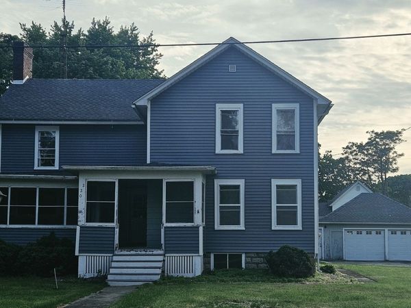 220 N East Street, Earlville, IL 60518