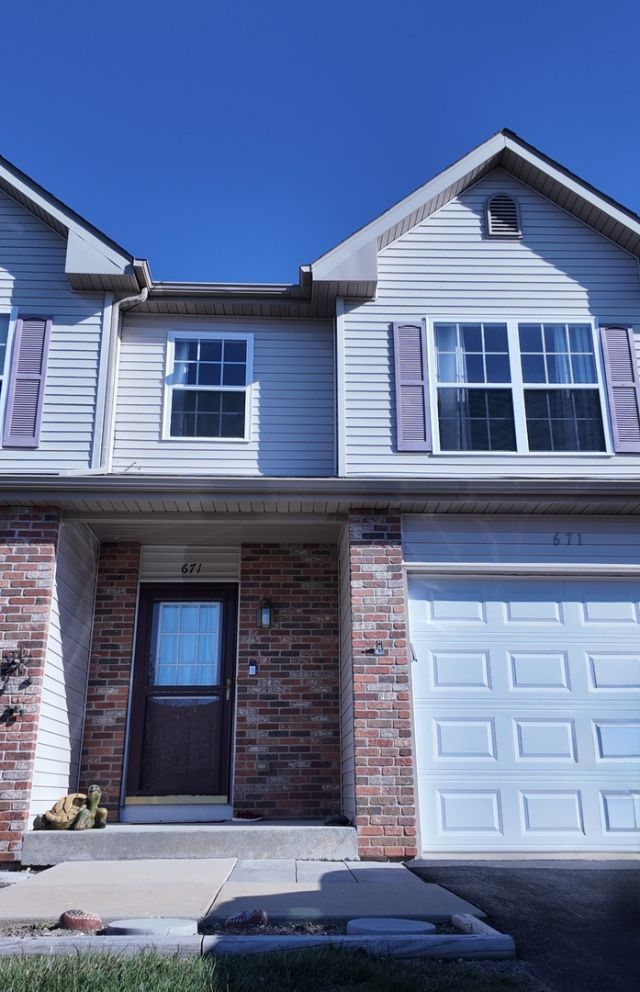 671 Southtowne Drive, Unit 3, Belvidere, IL 61008 Main Photo