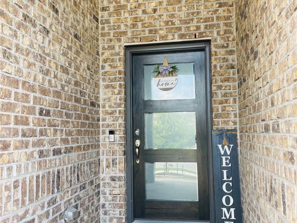 232 Short Leaf DR, Buda, TX 78610