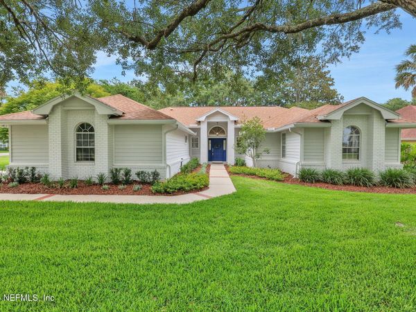 2032 MARYE BRANT Loop N, Neptune Beach, FL 32266