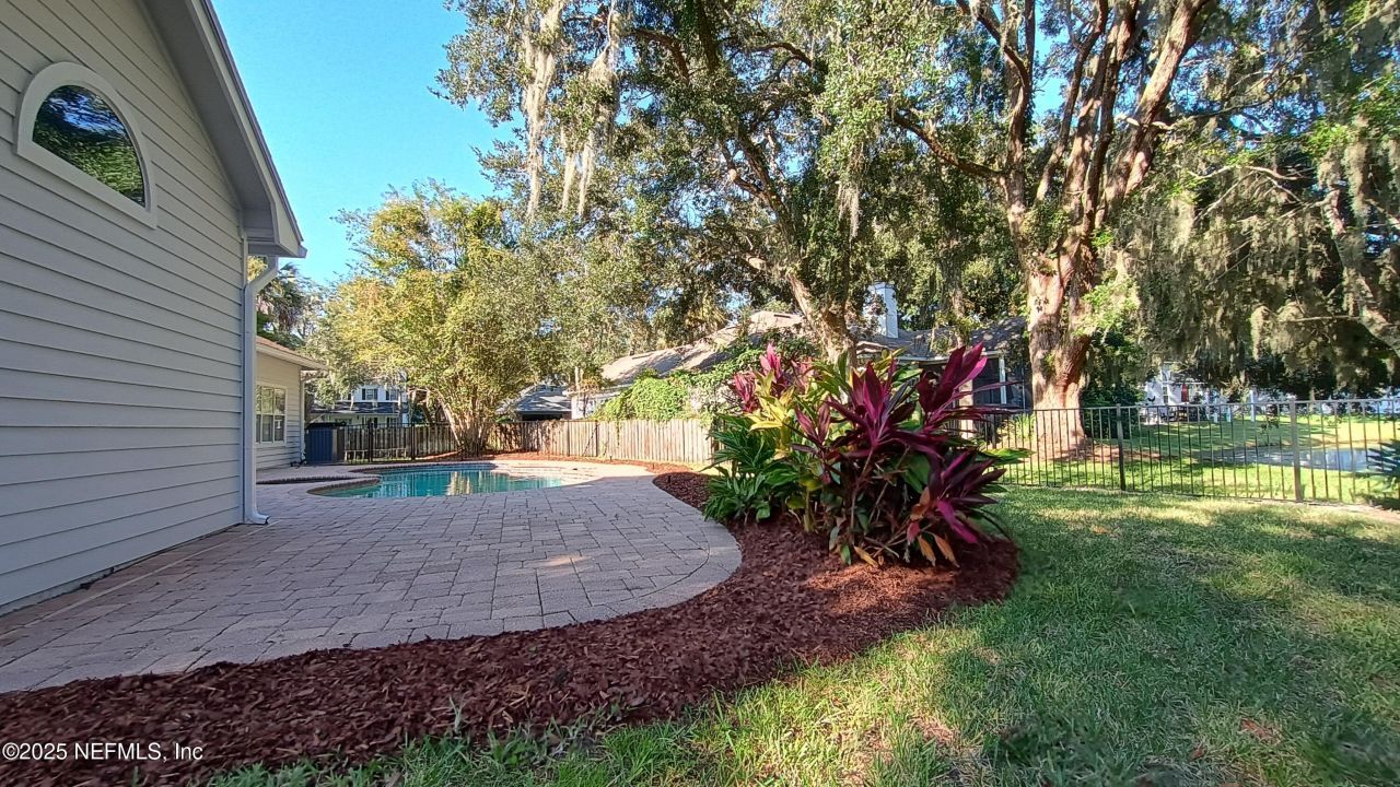 2032 Marye Brant Loop N, Neptune Beach, FL 32266 Photo