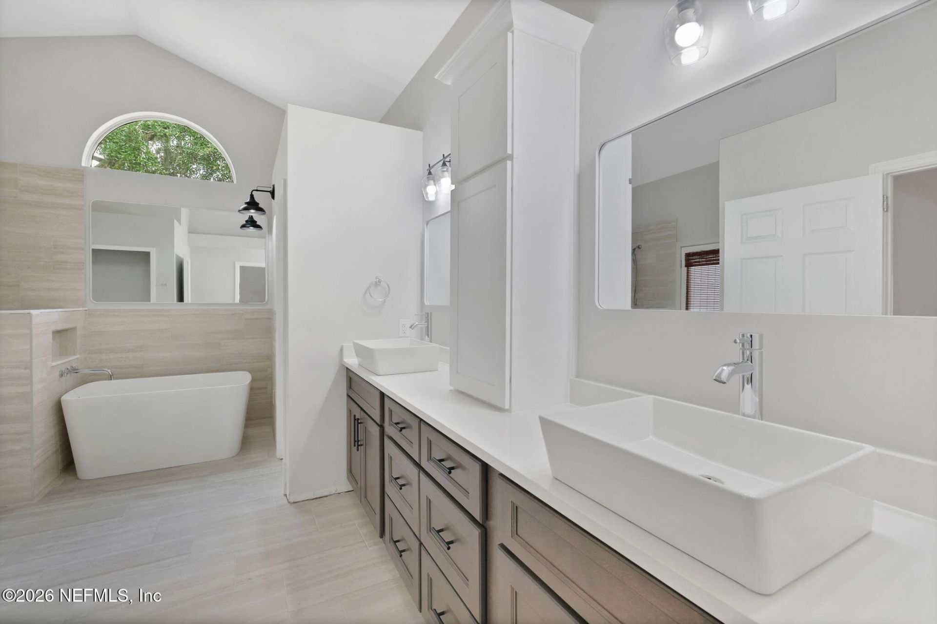 2032 Marye Brant Loop N, Neptune Beach, FL 32266 Photo