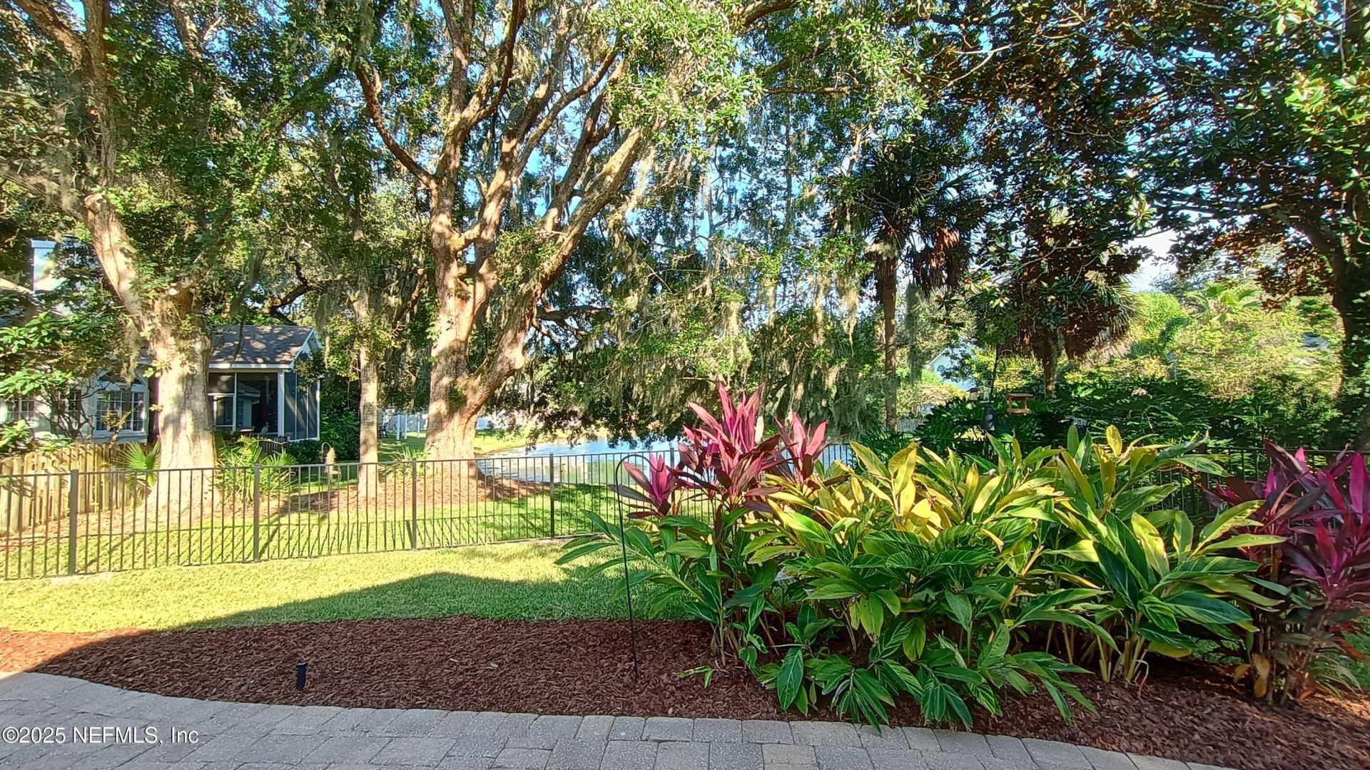 2032 Marye Brant Loop N, Neptune Beach, FL 32266 Photo