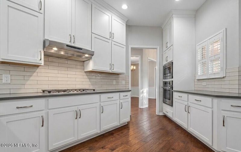 2032 Marye Brant Loop N, Neptune Beach, FL 32266 Photo