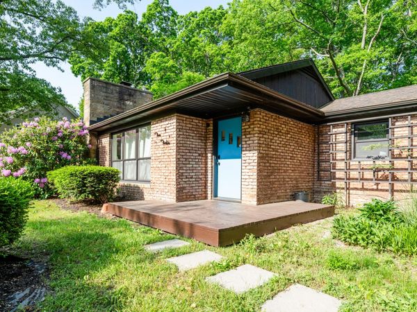 212 N Maple Street, Saugatuck, MI 49453