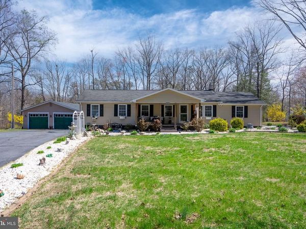 8029 FLIPPO DRIVE , FREDERICKSBURG, VA 22408