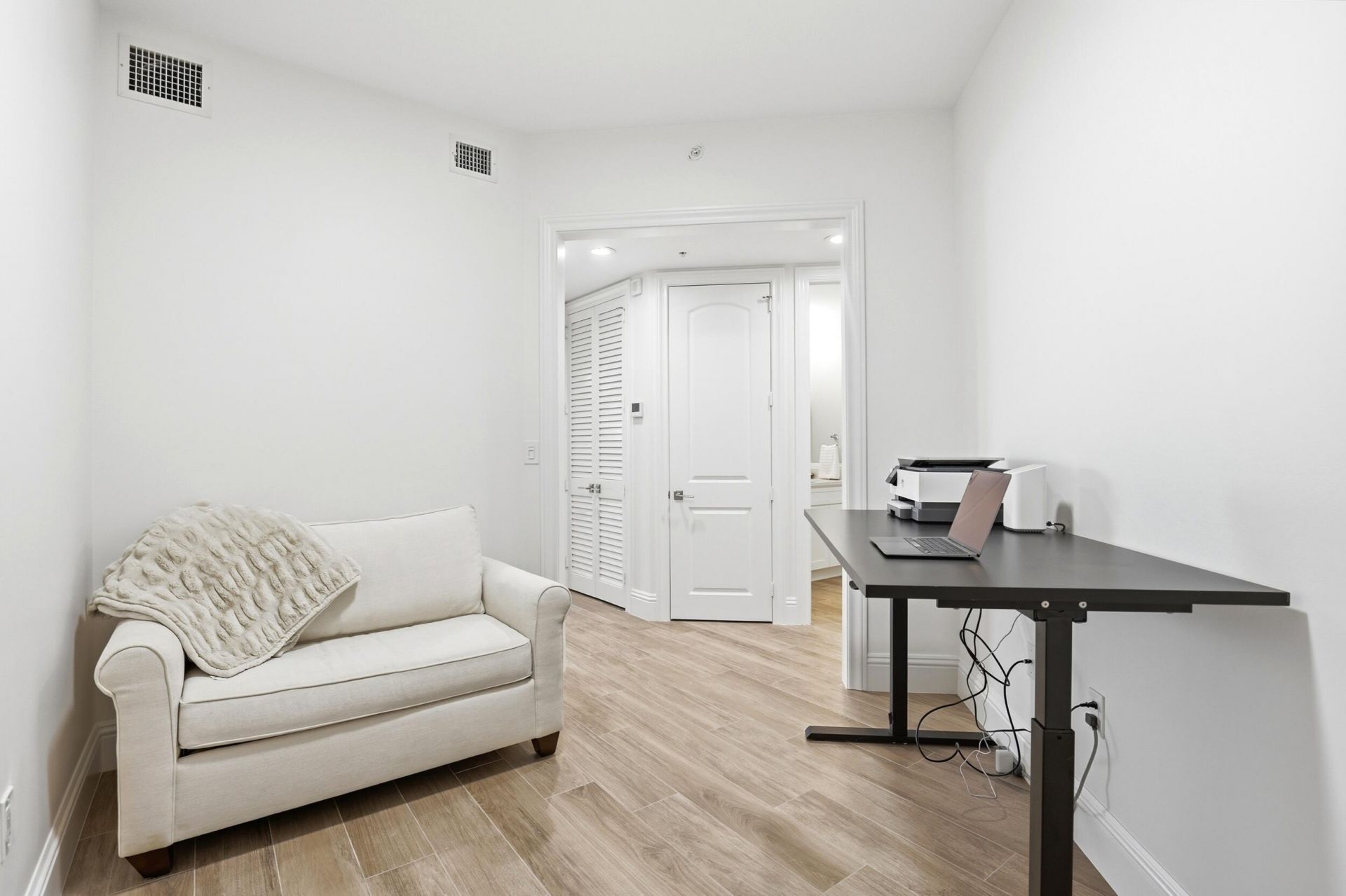 810 Juno Ocean Walk, Unit 402, Juno Beach, FL 33408 Photo