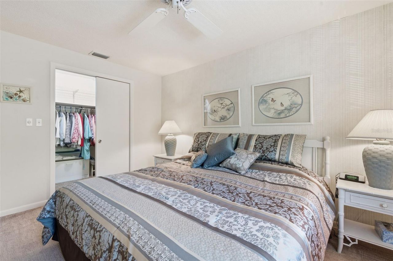 650 Pinellas Point Drive S, Unit 230, Saint Petersburg, FL 33705 Photo