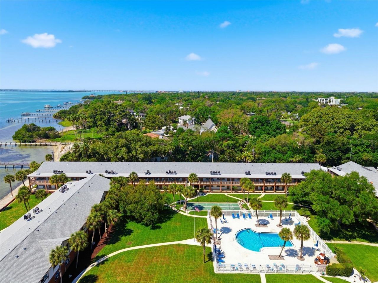 650 Pinellas Point Drive S, Unit 230, Saint Petersburg, FL 33705 Photo