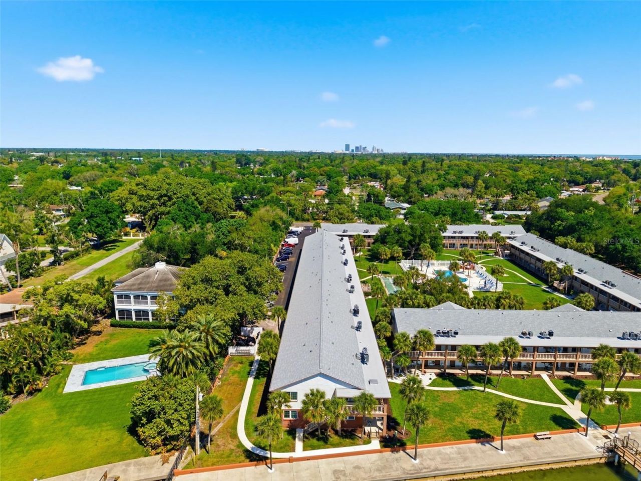 650 Pinellas Point Drive S, Unit 230, Saint Petersburg, FL 33705 Photo