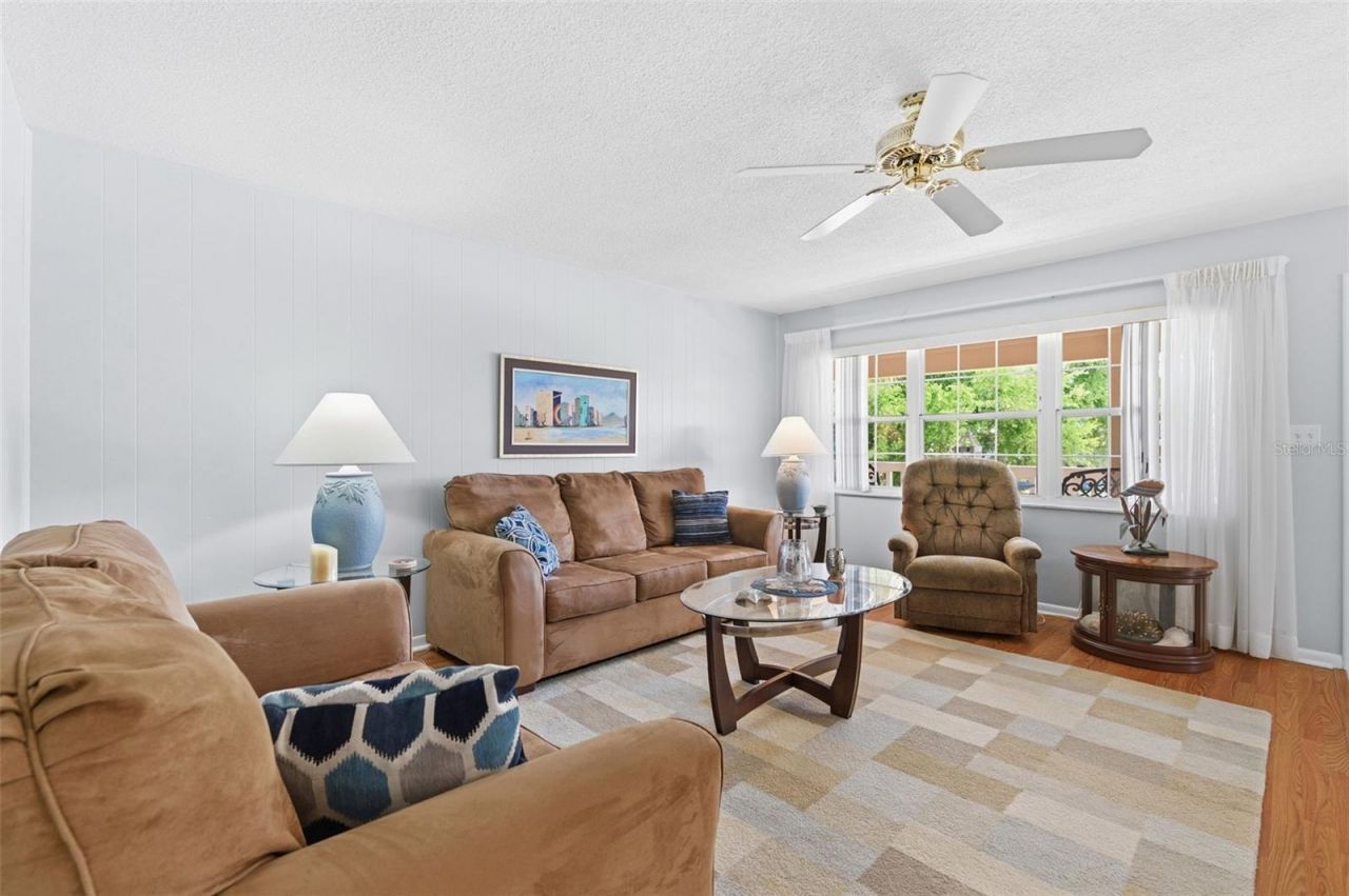 650 Pinellas Point Drive S, Unit 230, Saint Petersburg, FL 33705 Photo