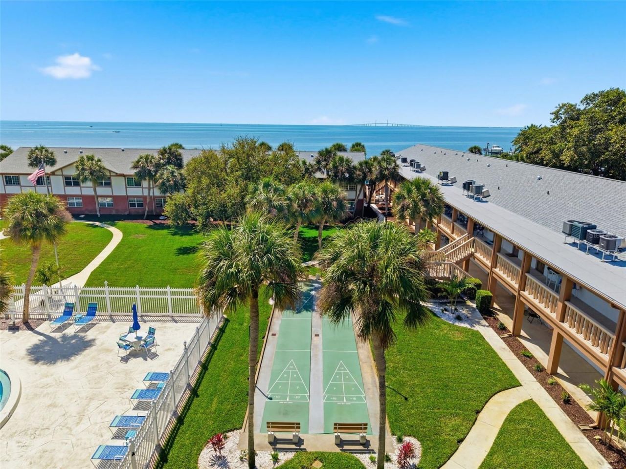 650 Pinellas Point Drive S, Unit 230, Saint Petersburg, FL 33705 Photo