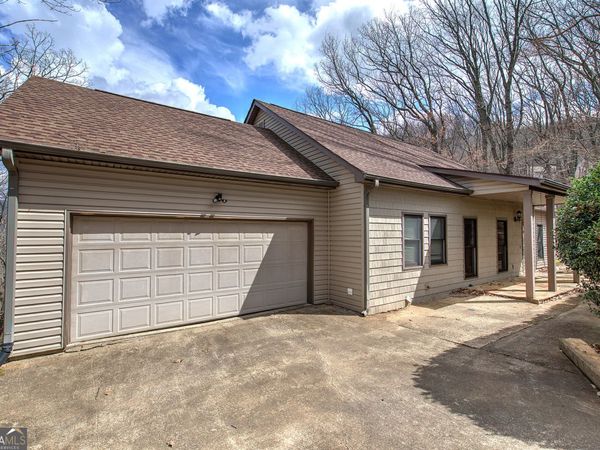 207 Stone Ridge Court, Jasper, GA 30143