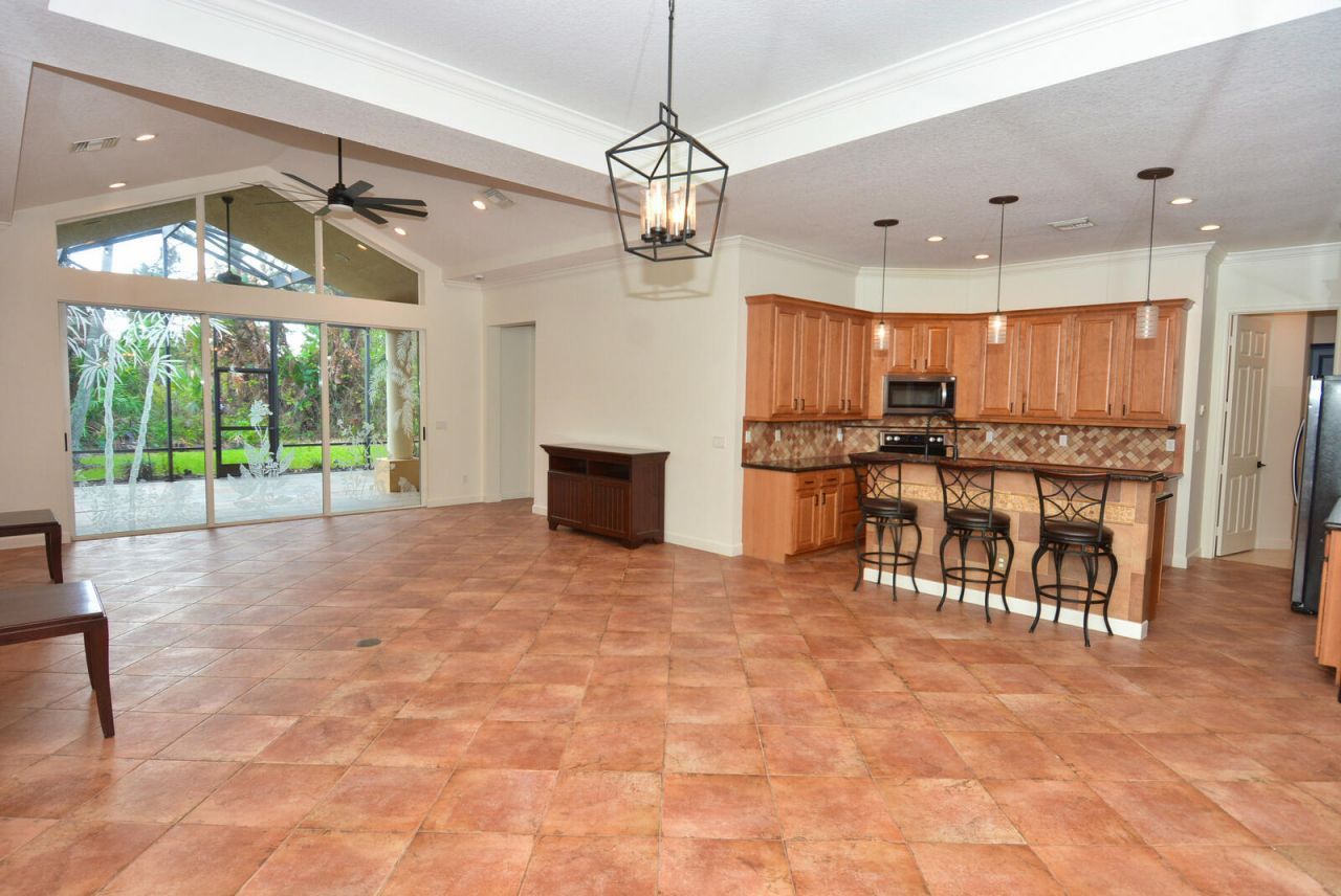9005 Pumpkin Ridge, Port Saint Lucie, FL 34986 Photo
