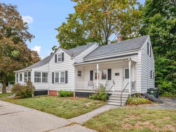 989 Union Street, Manchester, NH 03104