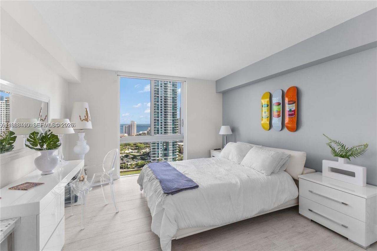 335 S Biscayne , Unit 2309, Miami, FL 33131 Photo