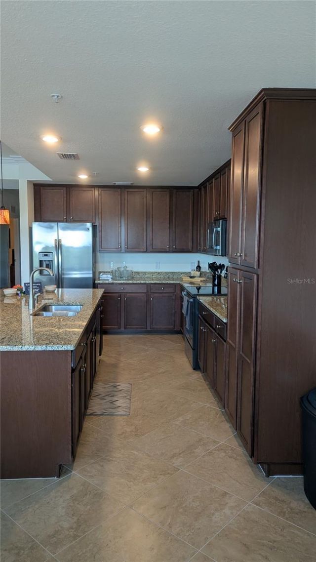 17006 Vardon Terrace, Unit 207, Bradenton, FL 34211 Photo