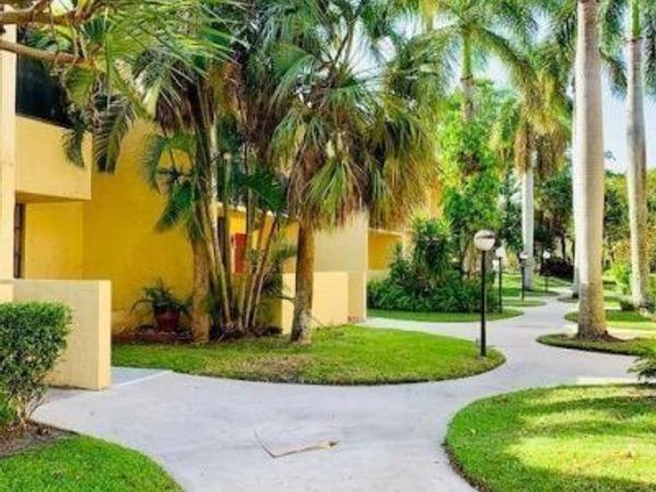 793 SE 1st Way, Unit 73, Deerfield Beach, FL 33441