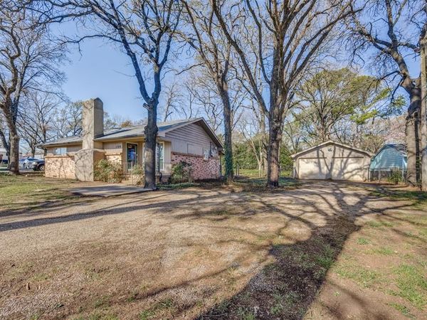 109 Churchill Lane, Pottsboro, TX 75076
