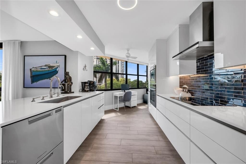 6000 Pelican Bay Blvd, Unit C202, Naples, FL 34108 Photo