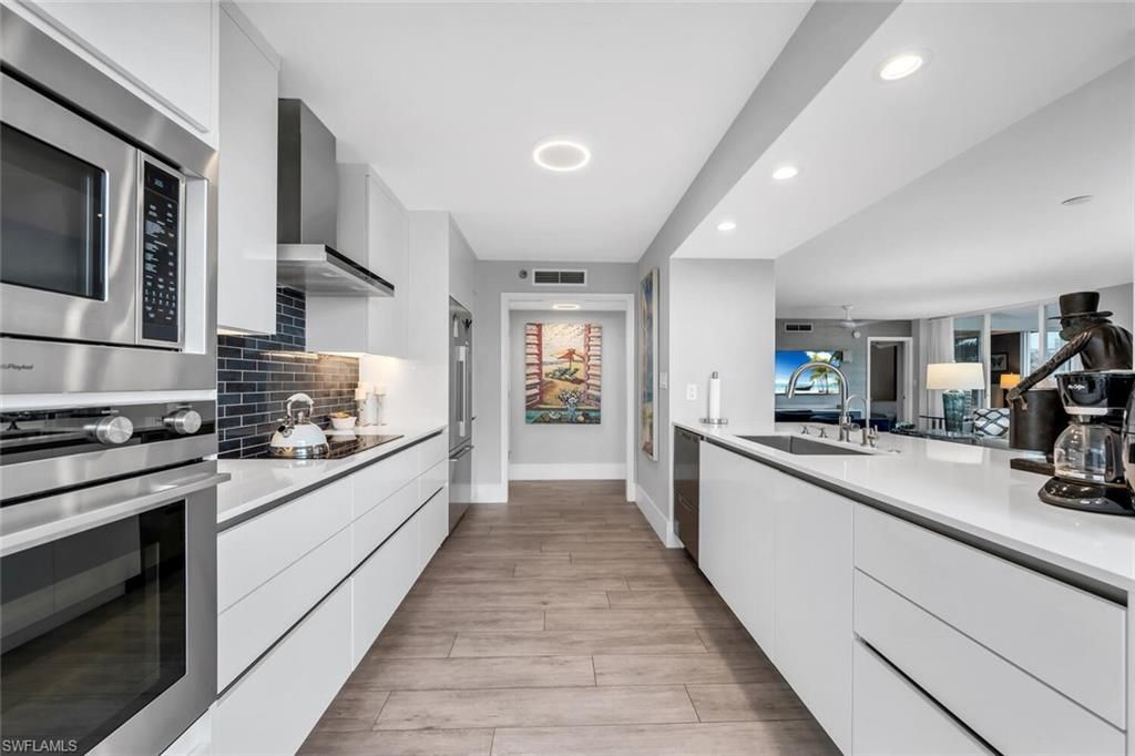 6000 Pelican Bay Blvd, Unit C202, Naples, FL 34108 Photo