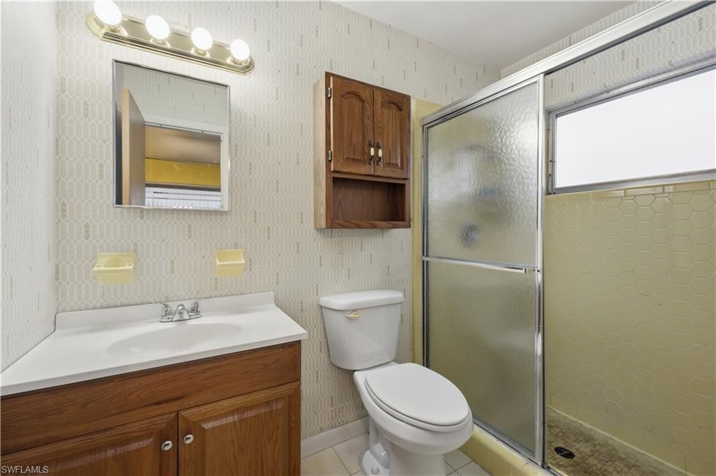 106 E Lake Dr , Lehigh Acres, FL 33936 Photo