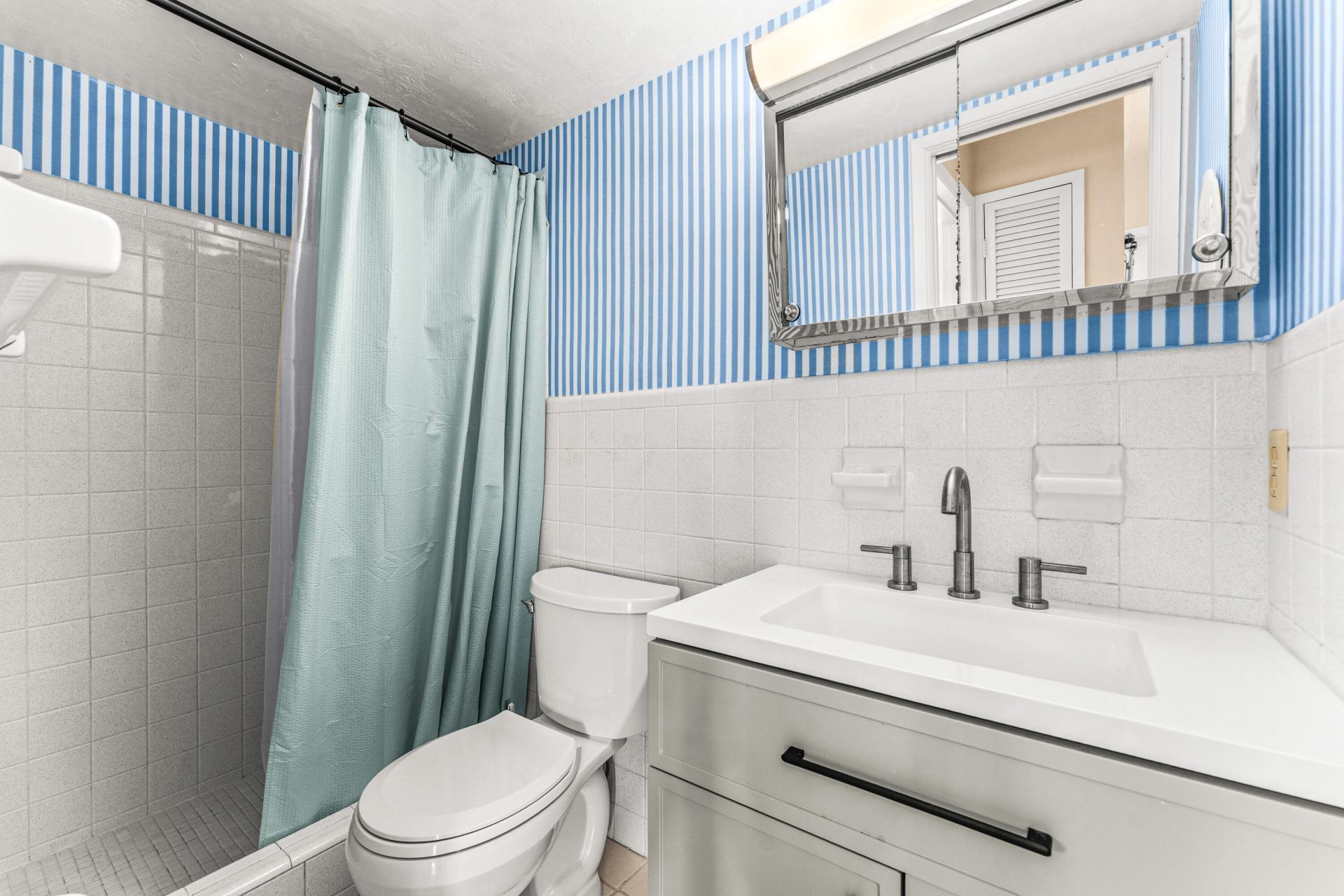 1951 NE 39th Street, Unit 131, Lighthouse Point, FL 33064 Photo