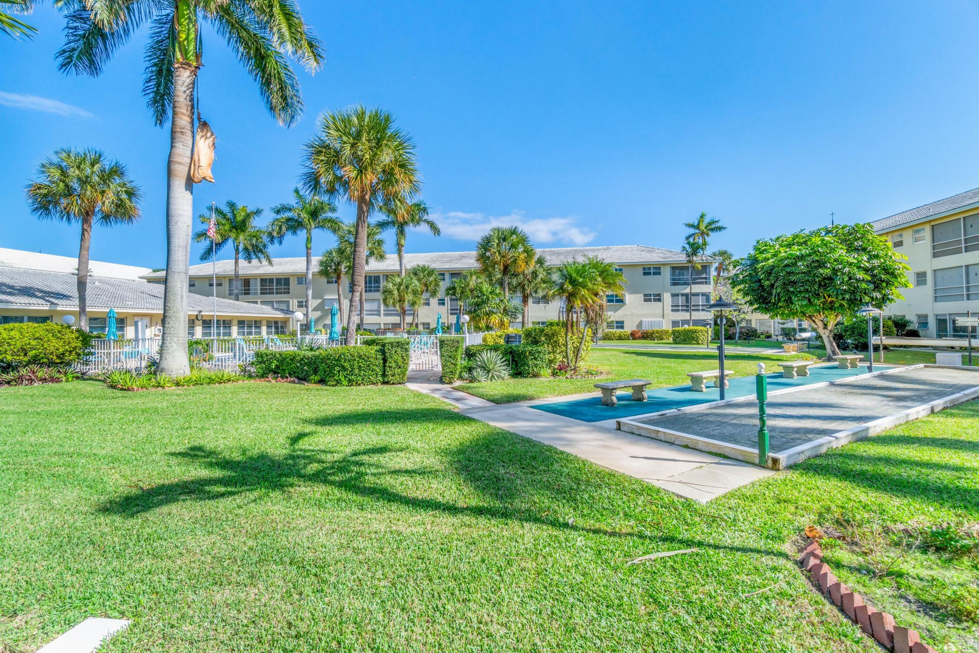 1951 NE 39th Street, Unit 131, Lighthouse Point, FL 33064 Photo