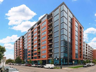 215 10th Avenue S, Unit 533, Minneapolis, MN 55415