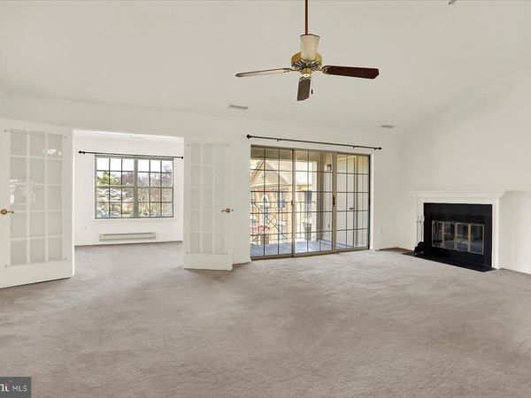 21 RAINFLOWER PATH, Unit 301, SPARKS GLENCOE, MD 21152