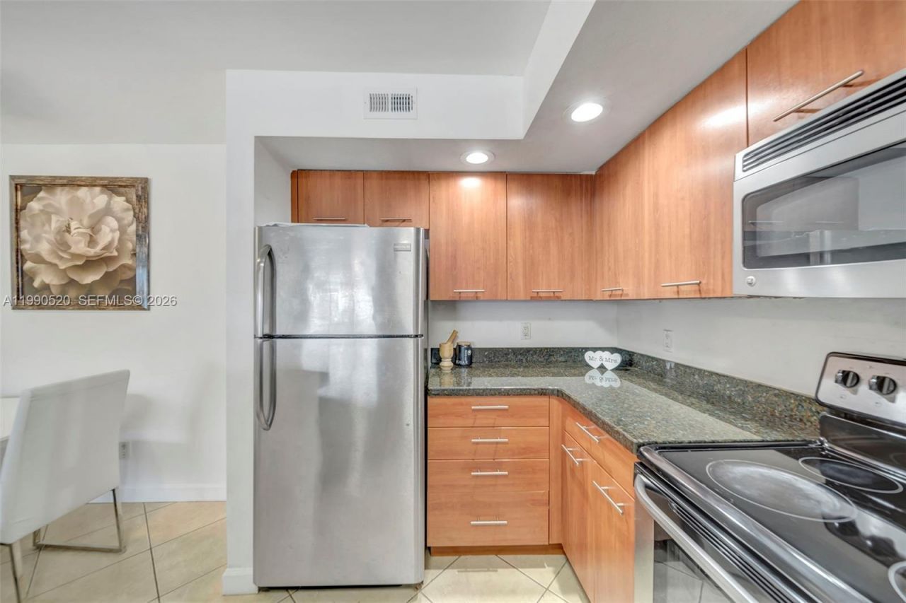 12400 Vista Isles Dr , Unit 1417, Sunrise, FL 33325 Photo