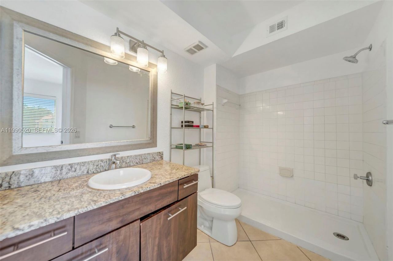 12400 Vista Isles Dr , Unit 1417, Sunrise, FL 33325 Photo