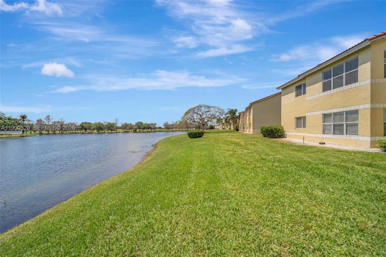 12400 Vista Isles Dr , Unit 1417, Sunrise, FL 33325 Photo