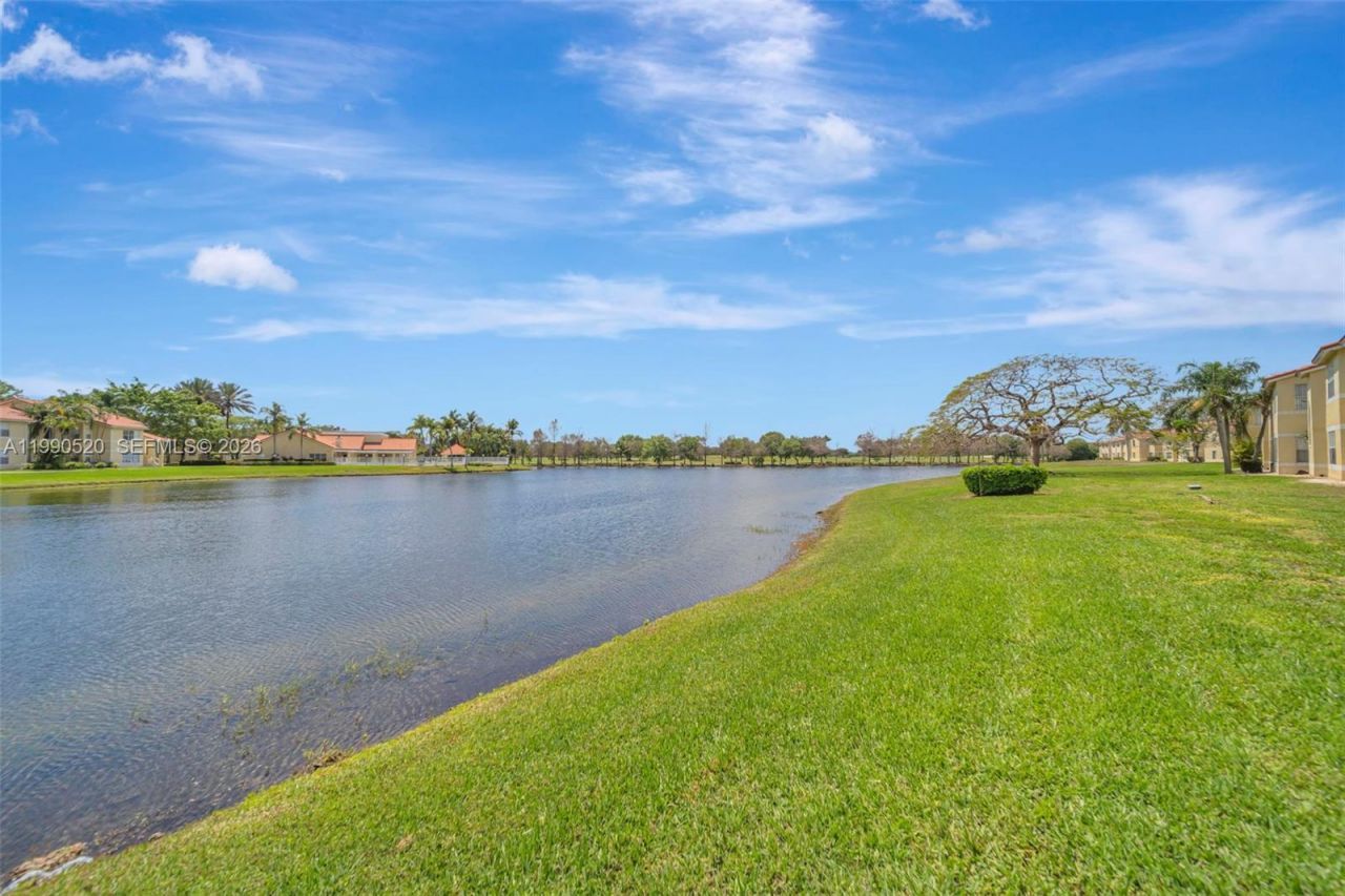 12400 Vista Isles Dr , Unit 1417, Sunrise, FL 33325 Photo