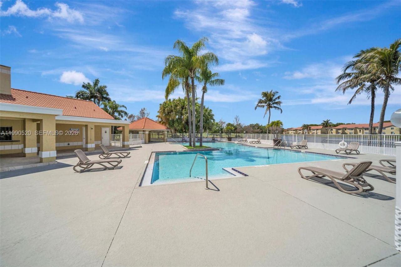 12400 Vista Isles Dr , Unit 1417, Sunrise, FL 33325 Photo